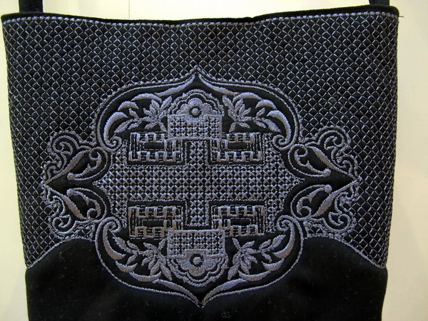 Modern Classic Machine Embroidery Designs